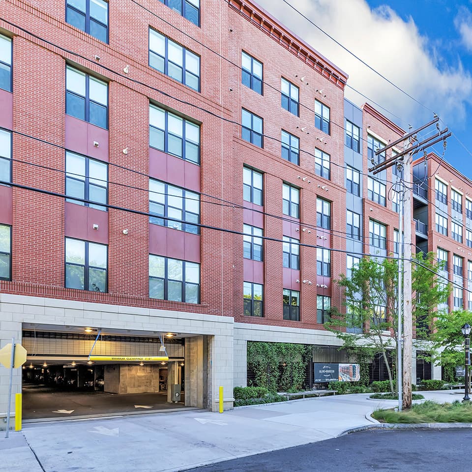 Building-Exterior-03-Olive-And-Wooster-New-Haven-08